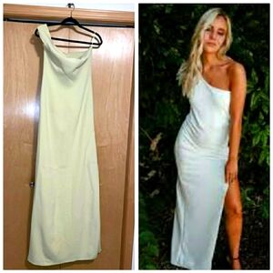 Safiyaa One shoulders Dress